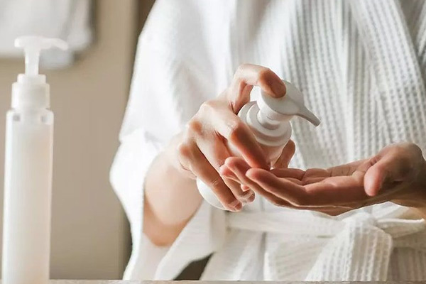 کرم لوسیون بدن چیست