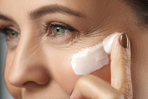 بهترین ضد چروکهای ایرانی بر اساس نیاز پوست