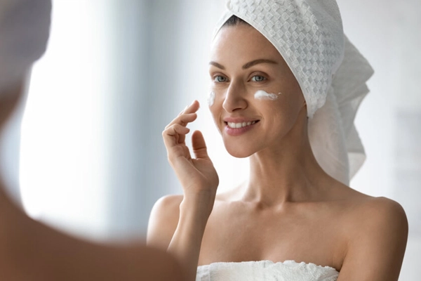 انواع مرطوب کننده بر اساس بافت و ترکیبات